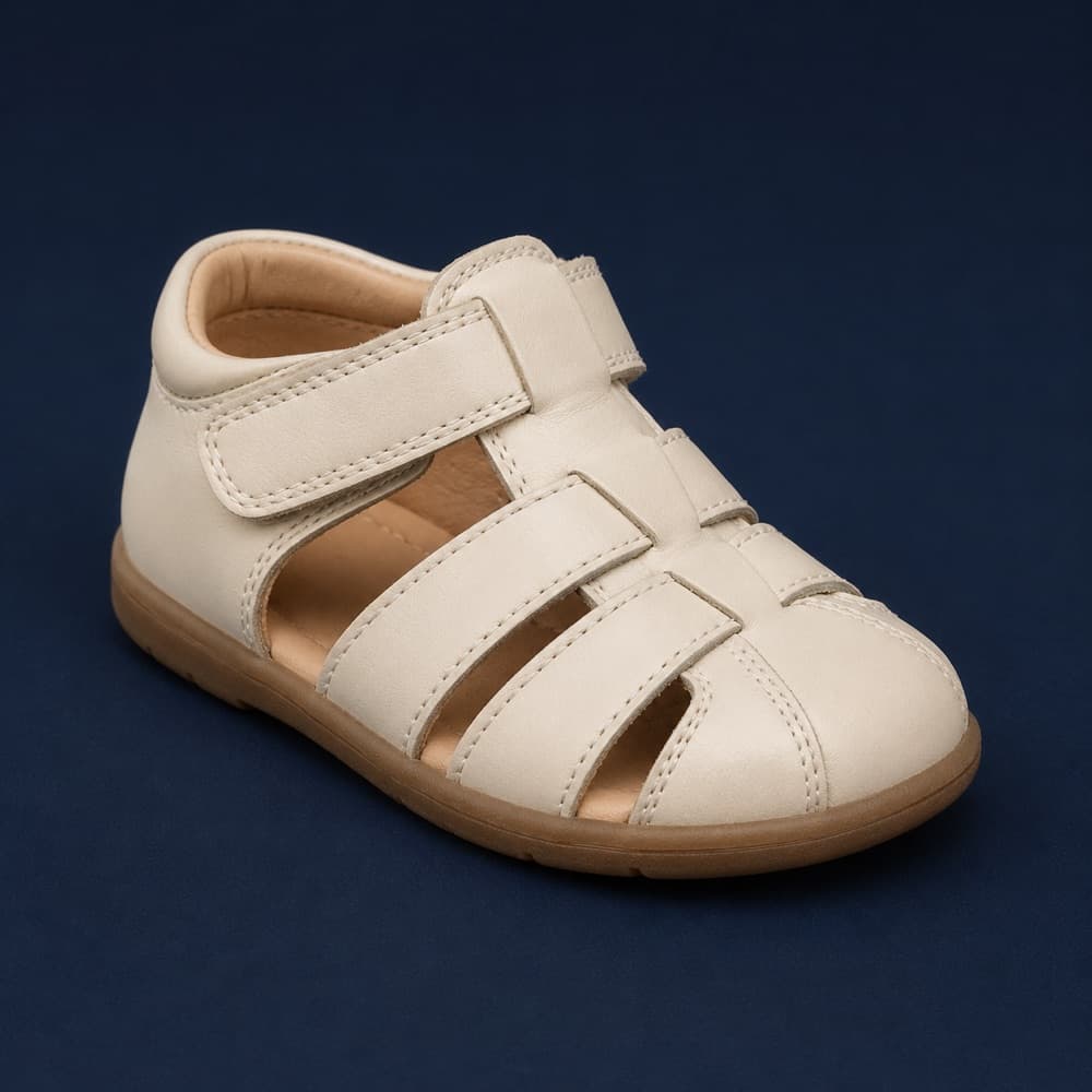 Sandal Premium, Cream leather, stitched footbed, leather rosette.